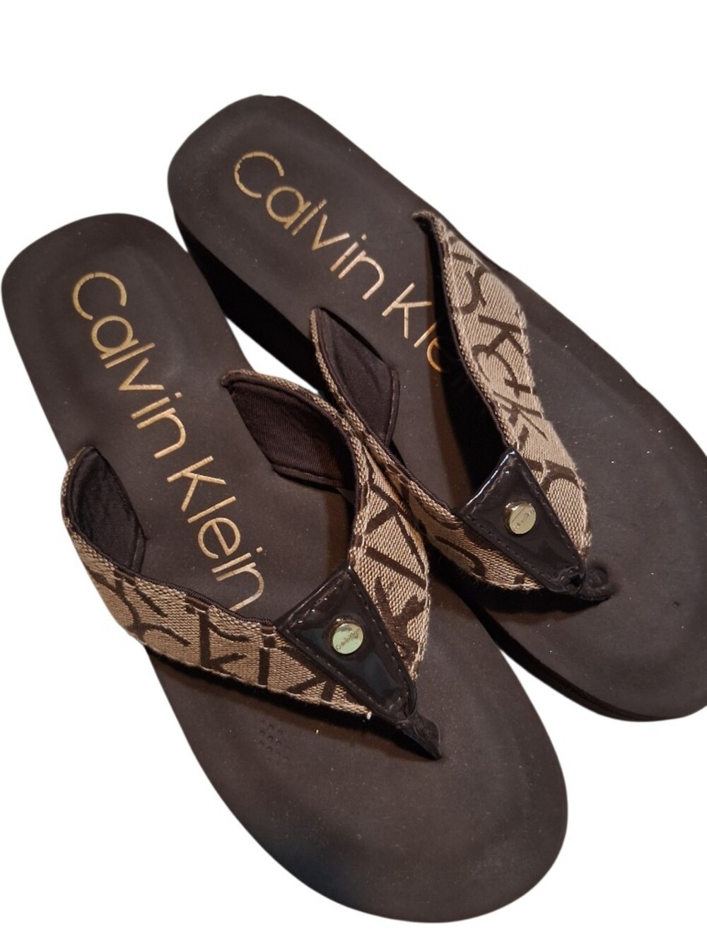Calvin Klein Mulan Brown Monogram Logo Platform Wedge Thong Sandals Size 7 Y2k